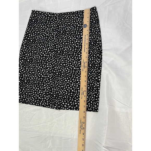 TALBOTS Womens Petite Pencil‎ Skirt Black and White Geo Sz 8P  Lined - Picture 6 of 13